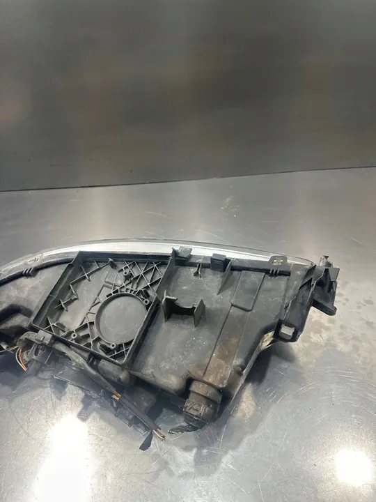 Oikea Ajovalo Volvo V70 XC70 S60 2004-2009 OEM 30698836 image 7