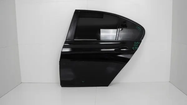 BMW F30 Vänster Bakdörr OEM 360206943 - Begagnad image 2