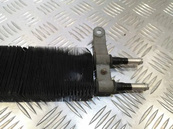 Refroidisseur d'huile moteur Nissan GT-R R35 OEM 49790JF00A image 3
