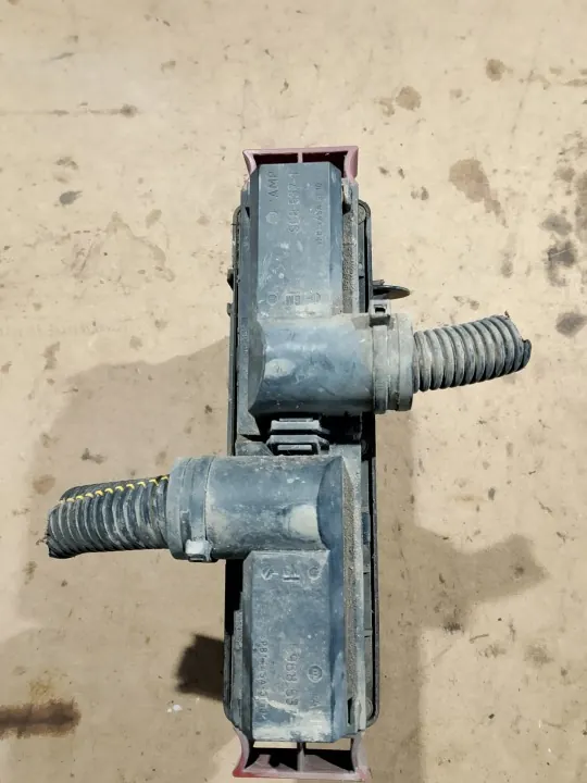 Opel Astra G Lüftermodul OEM 09131731 - Gebraucht image 3