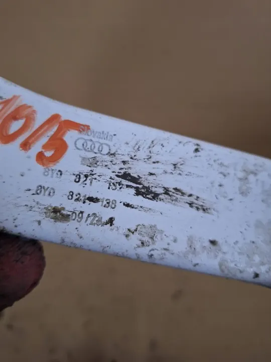 AUDI A3 8Y LIFT 2024 Fender Mounting Bracket Right 8Y0821132 image 3