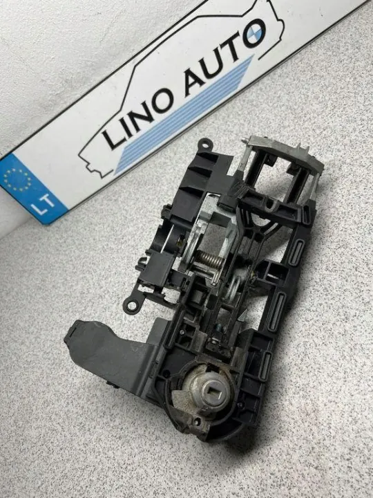 BMW 5 GT Voorrechter Deurhandvatframe OEM 7138013 image 2