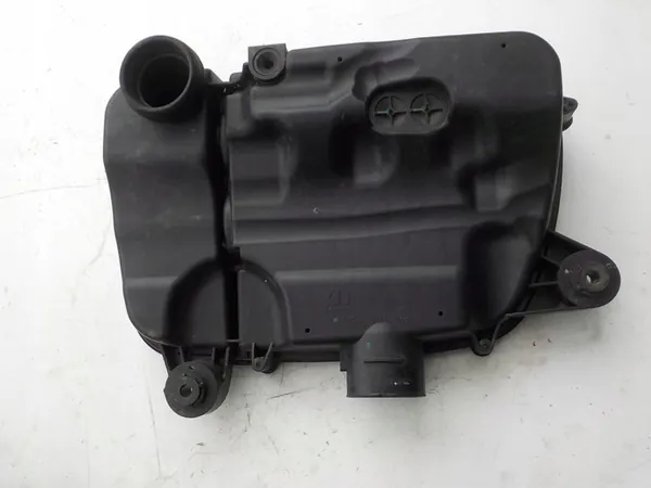 FIAT PANDA 500 20R 1.0 HYBRIDI ILMAFILTTERIN KOTELLO image 2