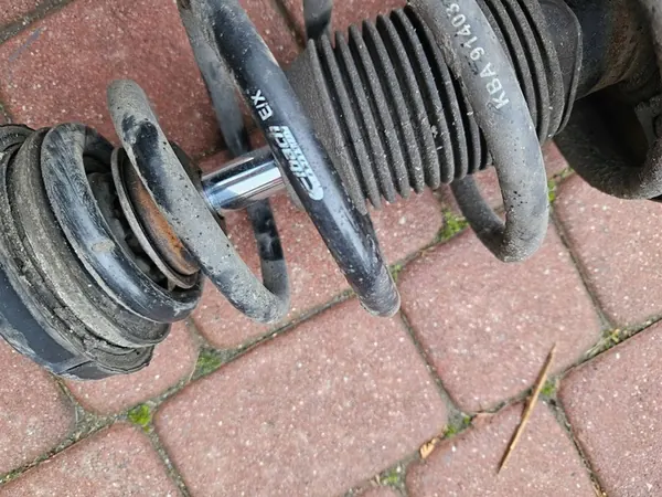 Ammortizzatore anteriore sinistro Opel Insignia A 22957278 image 2