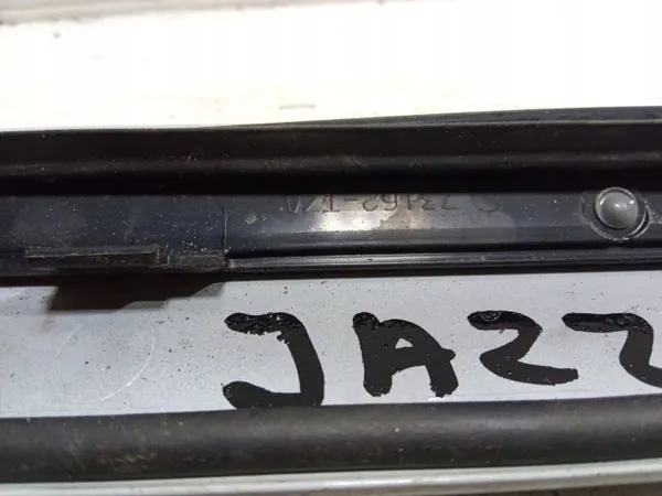 Honda Jazz V Etuikkuna Tiiviste Vas OEM 73162-TZA image 4