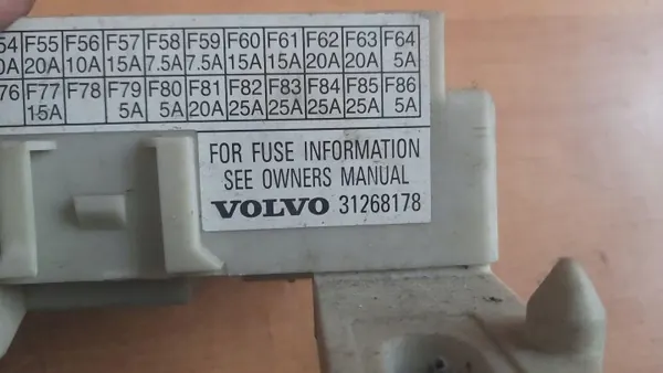 Modulo BSI Scatola Fusibili Volvo V50 31254903 image 3