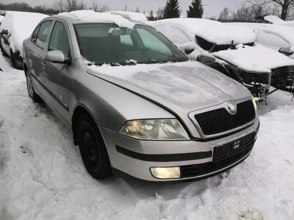 Colector de admisión OEM 06a13340g para Skoda Octavia image 4