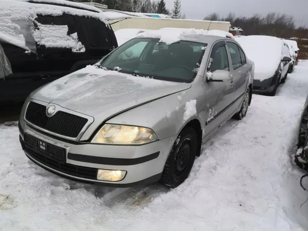 Colector de admisión OEM 06a13340g para Skoda Octavia image 5