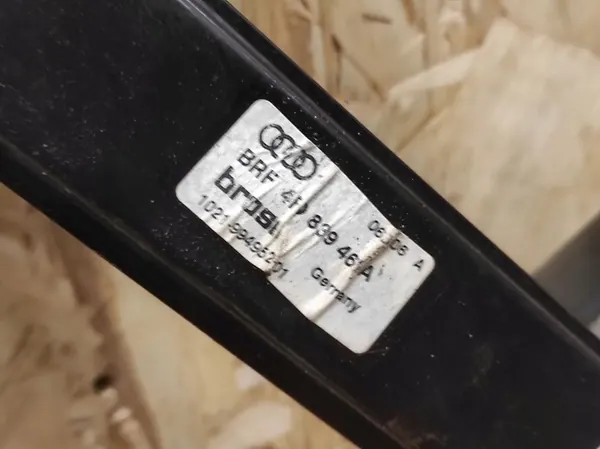 Regulador de janela traseira esquerda Audi A6 2.0L Diesel OEM 43R00081 image 3