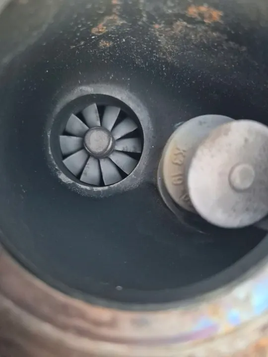 Turbo SsangYong TIVOLI OEM A1750900280 - Usado image 4