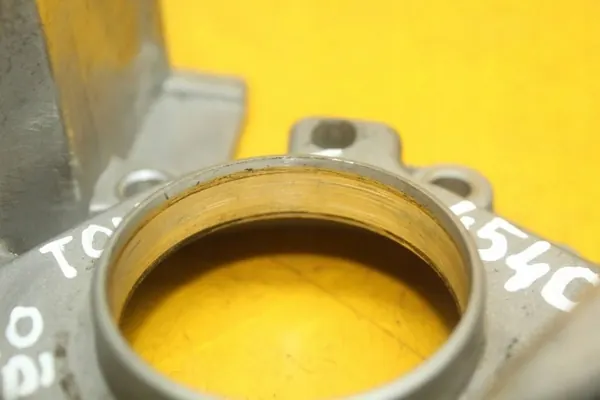 OEM 038103153D Kampiakselitiiviste VW 2.0 TDI:lle image 7