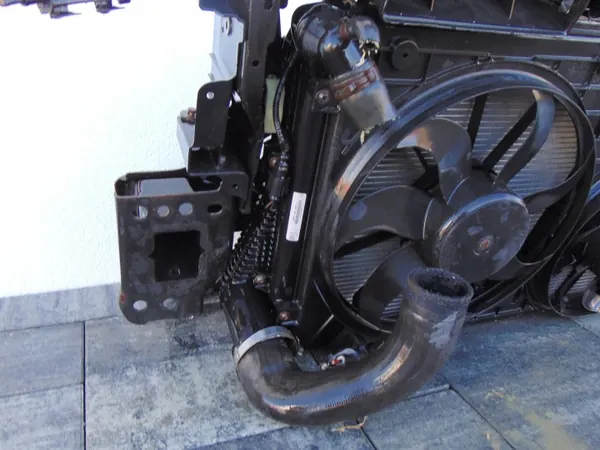 Fram Kylarstöd OEM BOG. KPL PAS VW Tiguan I image 7