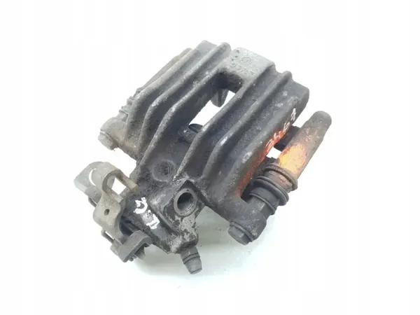 Pinza de freno trasera Audi A1 1.2 TFSI 2012 Usada image 10