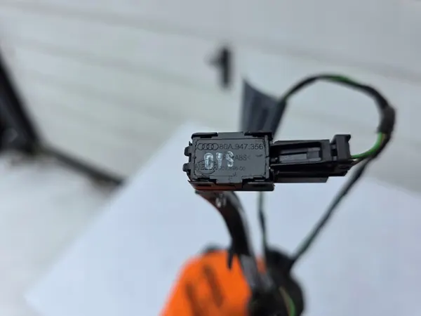 Éclairage LED de tunnel OEM 80A971164 pour Audi Q5 FY II image 4