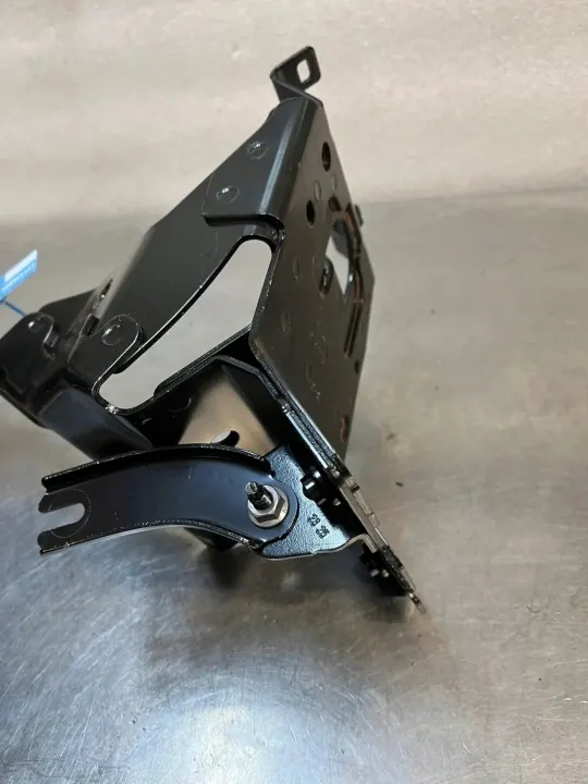 Renault OE Kiinnitystuki OEM 671D67573R 671B87145R image 3