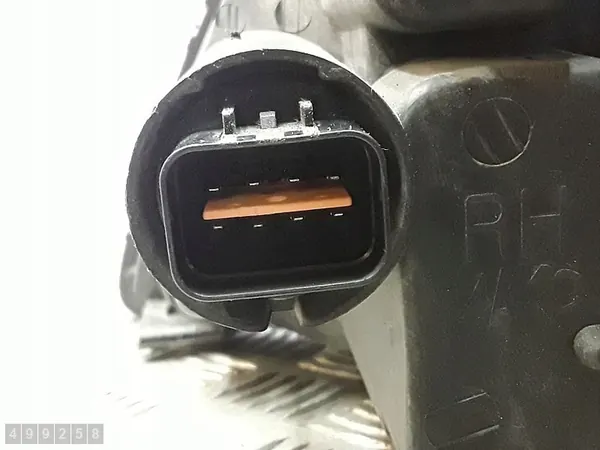 Faros delanteros Hyundai I-20 2011 921024p000 image 5