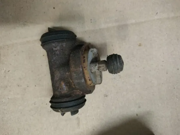 Bremsradzylinder OEM 823611051 14,1mm Hinterachse image 3