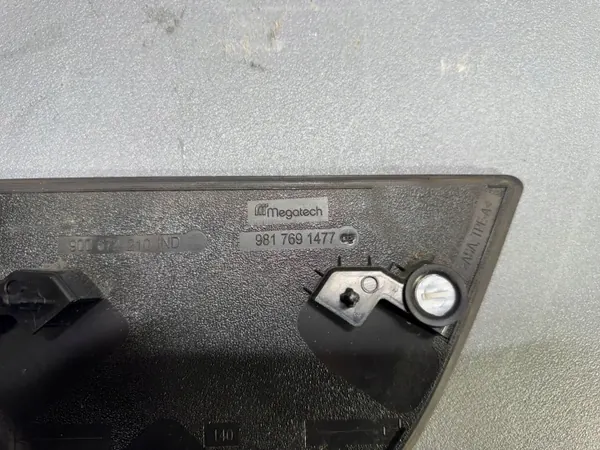 OEM 9817691477 Pare-boue gauche pour Berlingo IV Rifter image 4