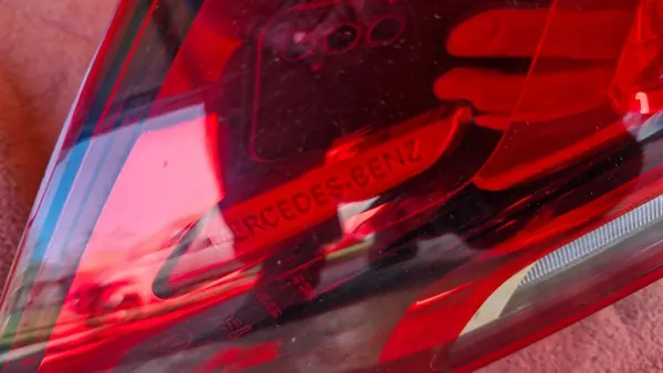 Luz trasera izquierda MERCEDES GLE W167 image 3