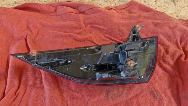 Luz trasera izquierda MERCEDES GLE W167 image 5