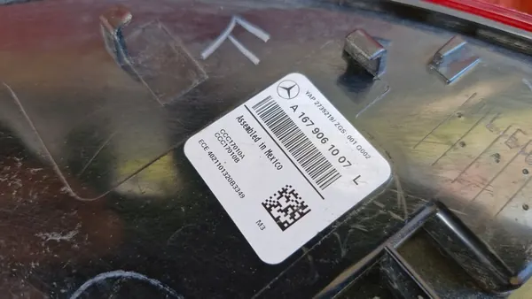 Luz trasera izquierda MERCEDES GLE W167 image 7