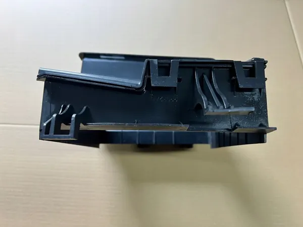 Renault OE Entrée d'Air Direction OEM 215588067R image 7