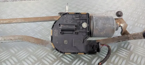 Voorste ruitenwisser motor mechanisme AUDI A3 8P image 4