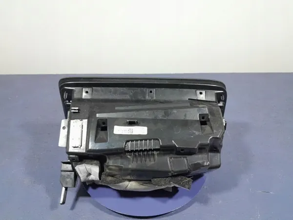 BMW X7 G07 Passagiersconsolebakje OEM 9399476 image 3