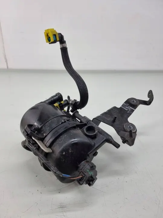 Kraftstofffilter OEM J8A298072AB für Land Rover Range Rover Velar image 3