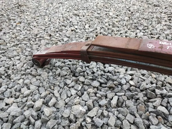 Conjunto de molas de lâmina traseiro Iveco OE OEM RESOR TYŁ TYLNY image 4