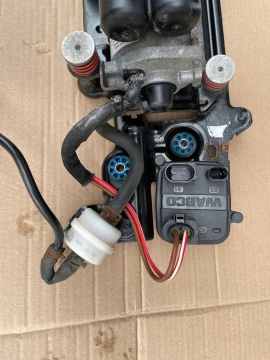 Pompe de suspension Audi Q5 OEM 80A616005E image 3