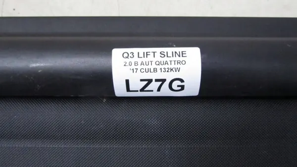 Audi Q3 8U Store de Coffre OEM 8U0863553 image 3