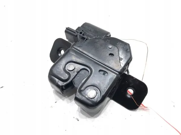 Verrou de hayon RENAULT CLIO V Hatchback 846304010R image 1