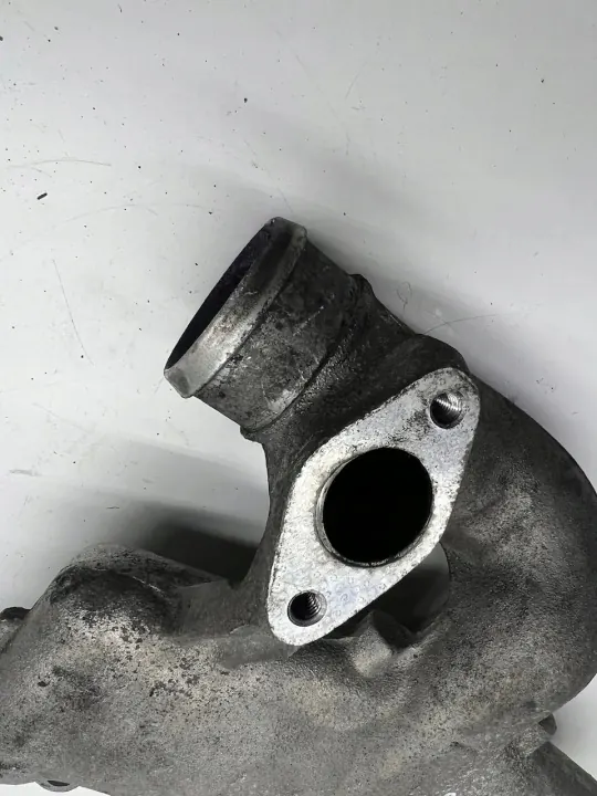 Insugningsgrenrör VW OEM 028129713K Passat B5 1.9L image 3