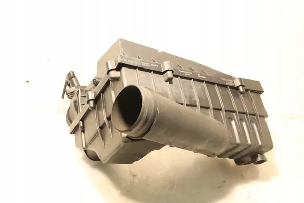 Ilmansuodattimen kotelo Skoda Octavia II 1.9TDI image 5