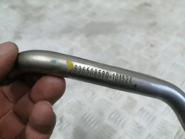 Citroen C3 IV 1.2 THP Öljytyhjennysputki image 2