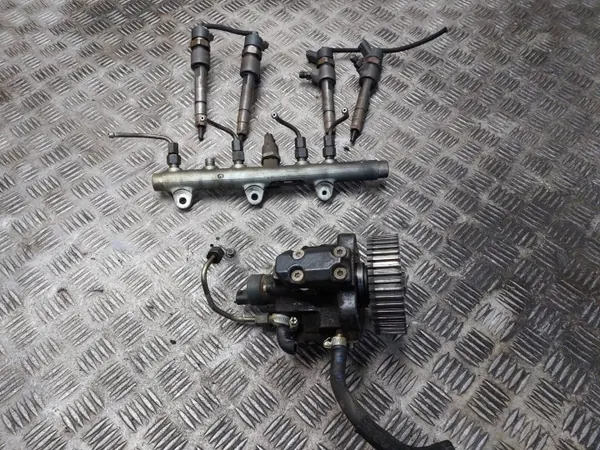 OEM 0445110119 ruiskutuspumppu Lancia Lybra 1.9 JTD:lle image 2