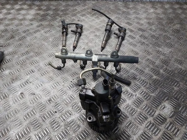 OEM 0445110119 ruiskutuspumppu Lancia Lybra 1.9 JTD:lle image 7
