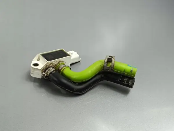 Peça compartimento motor Nissan X-Trail OEM 98116905 image 5