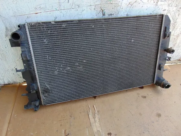 Waterkoeler VW Crafter 2.5 TDI image 4