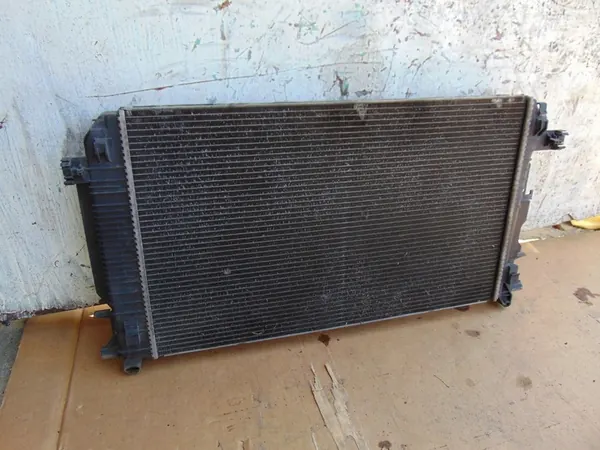 Waterkoeler VW Crafter 2.5 TDI image 8