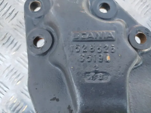 Scania Fjäderfäste OEM 1528326 - Begagnad image 4