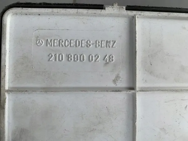 Mercedes-Benz central låspump OEM 2108000248 image 3
