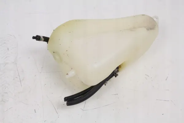 Pakopuhdistussäiliö BMW E30 1988 OEM-osat image 2