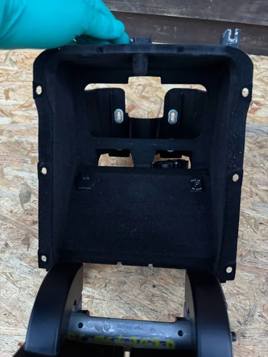Armstöd OEM 7P6864207B för Volkswagen Touareg II image 9