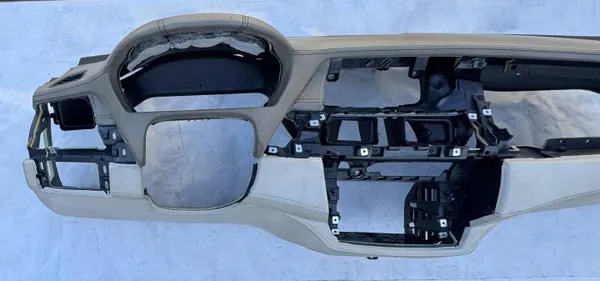 OEM RFT3041 kojetaulukonsoli BMW X5 E70:lle image 4