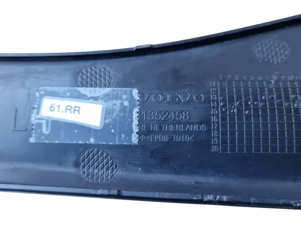 VOLVO XC60 I LIFT 13-17 Etupuskuri Trim Vasen 31352458 image 8