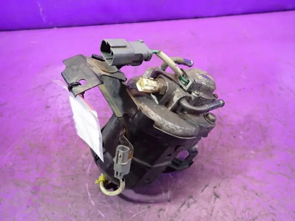 Honda CR-V III Bränslefilterhus OEM Zawada-379281- image 3