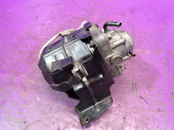Honda CR-V III Bränslefilterhus OEM Zawada-379281- image 6