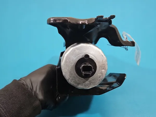 Carcasse de Filtre à Carburant Fiat Freemont 2.0 JTD OEM 939B5000 image 8